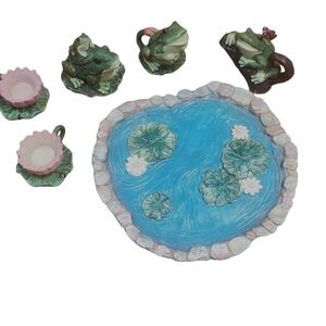 Frog Pond Home Accent Set
